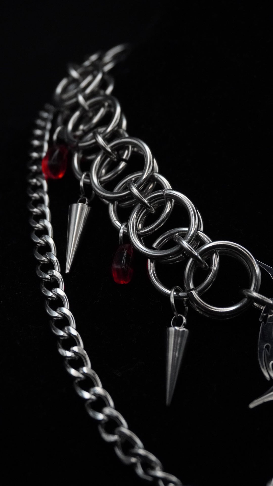 DARKSIDE | silver cathedral chain