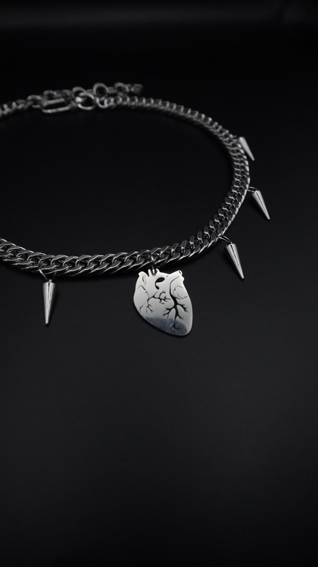 CAN YOU FEEL MY HEART | necklace