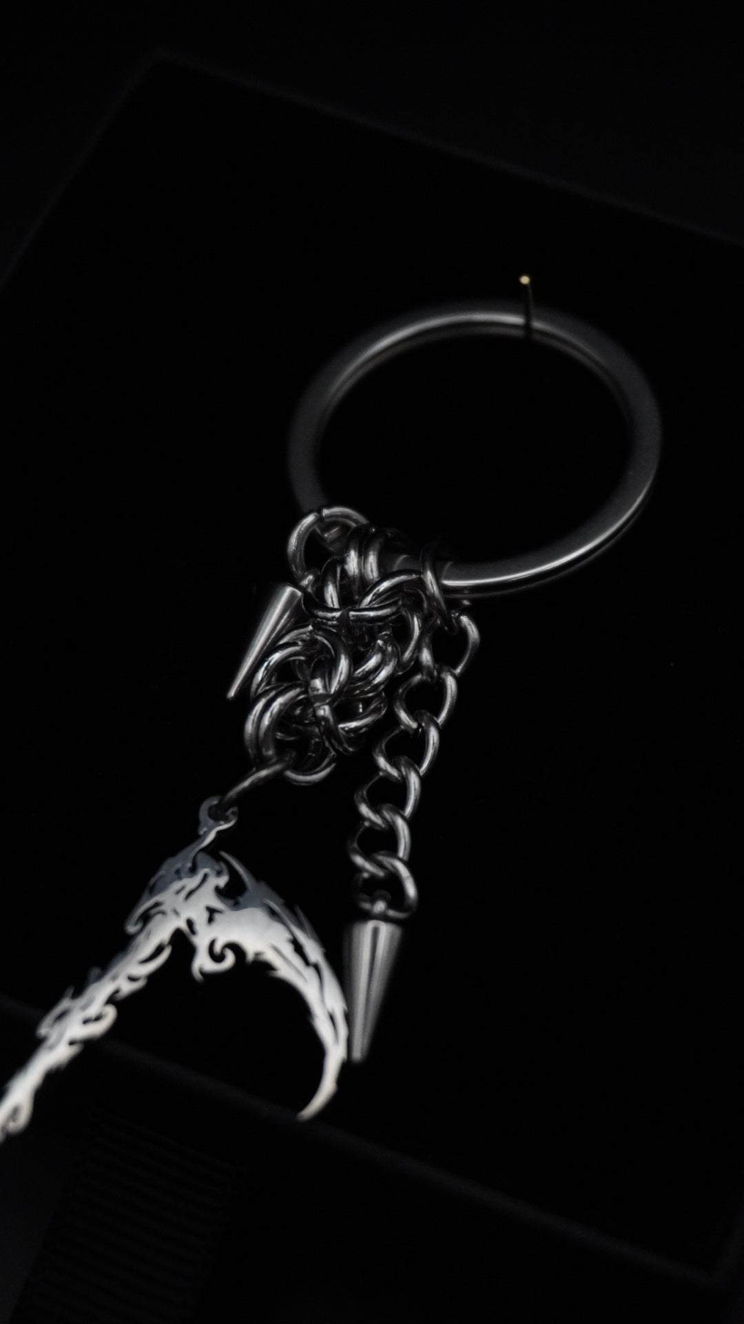 SOULLESS EXISTENCE | Keychain - KittiiCreations