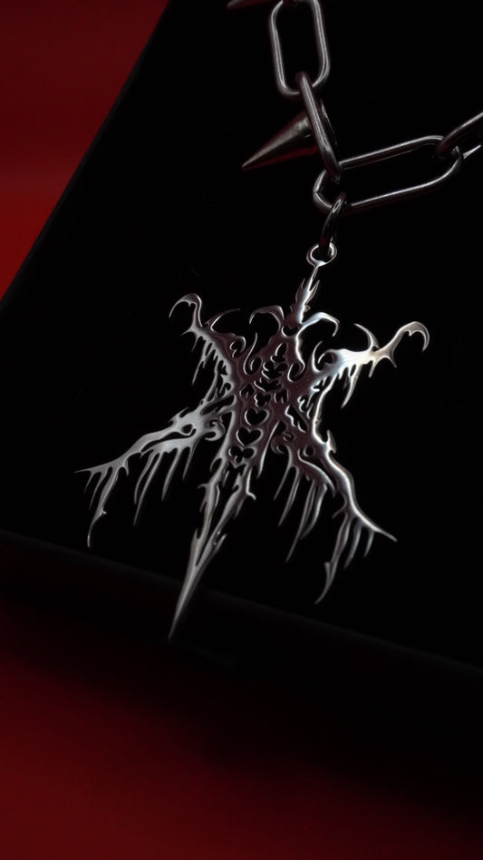 LOST <3 | spikes chain