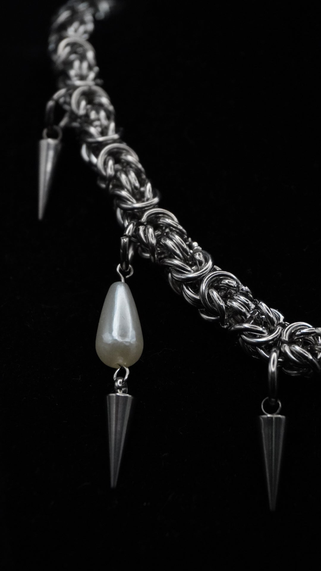 LOST | pearls chain