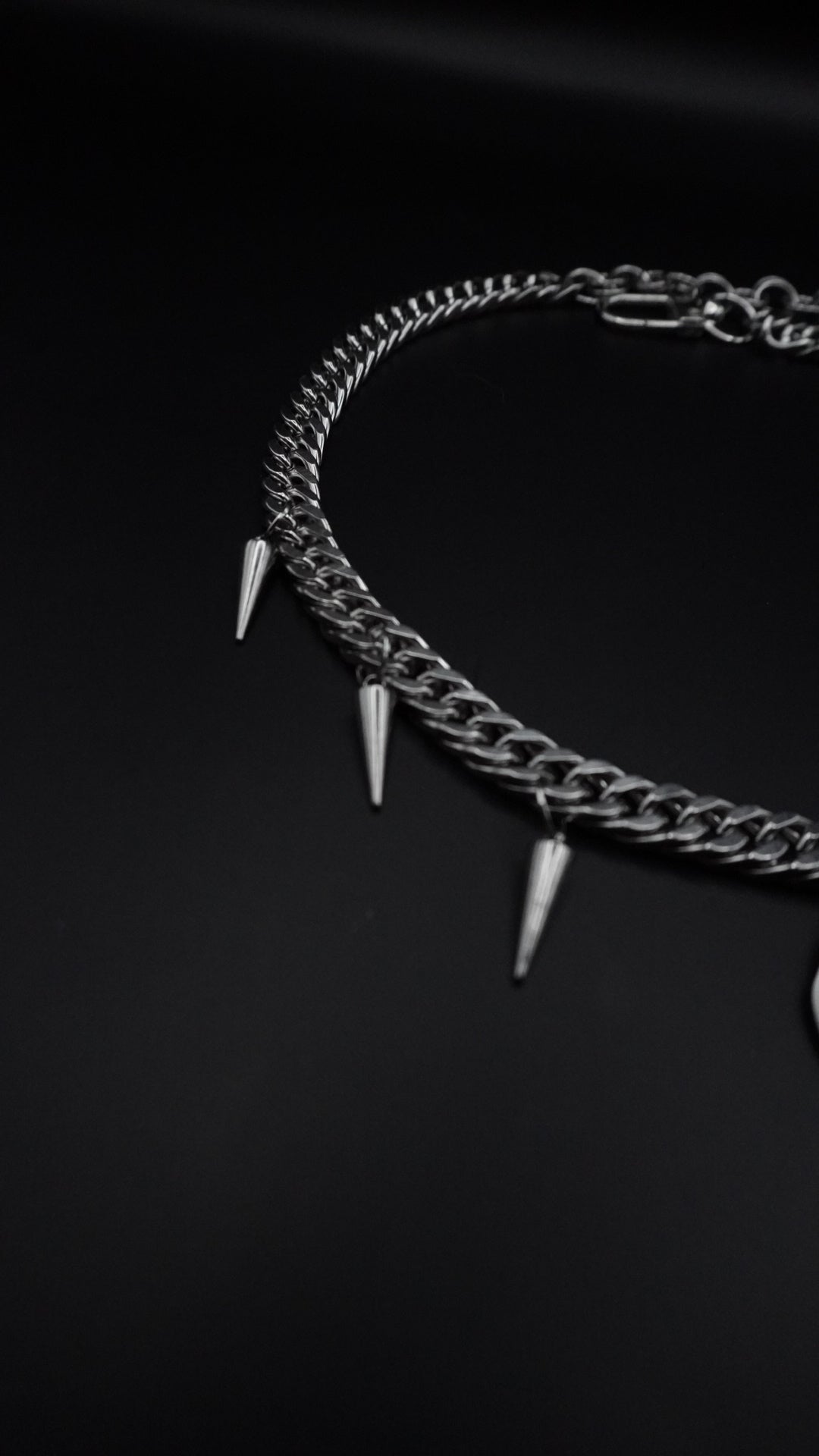 CAN YOU FEEL MY HEART | necklace