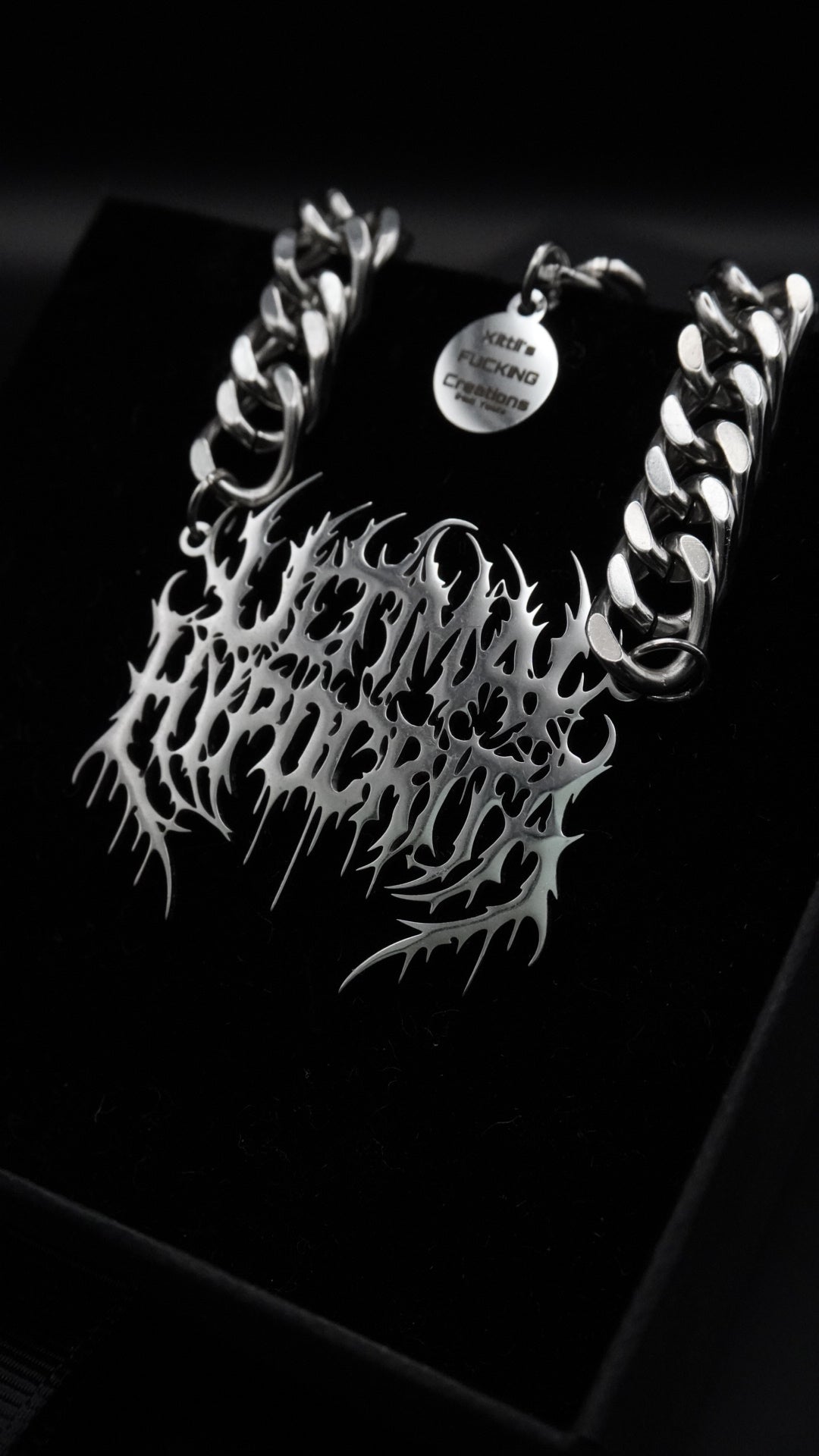 ULTIMA HYPOCRITA | Cursed chain