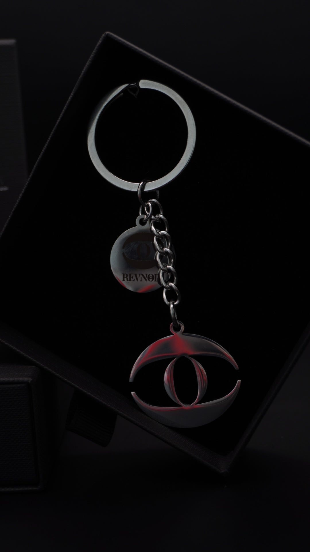 NIGHT TERROR | Keychain - KittiiCreations