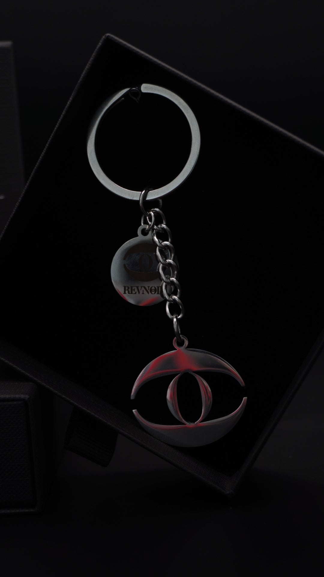 NIGHT TERROR | Keychain - KittiiCreations