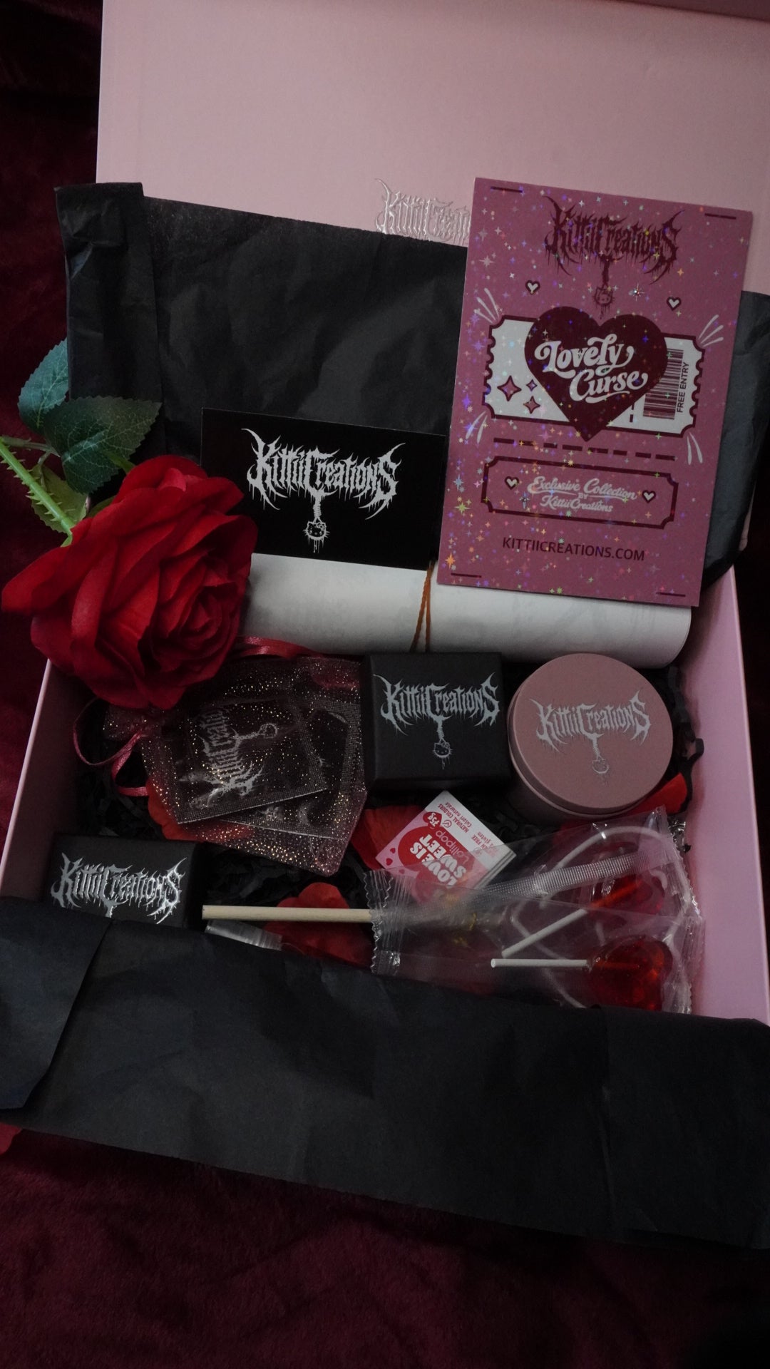 VALENTINE EXCLUSIVE BOX