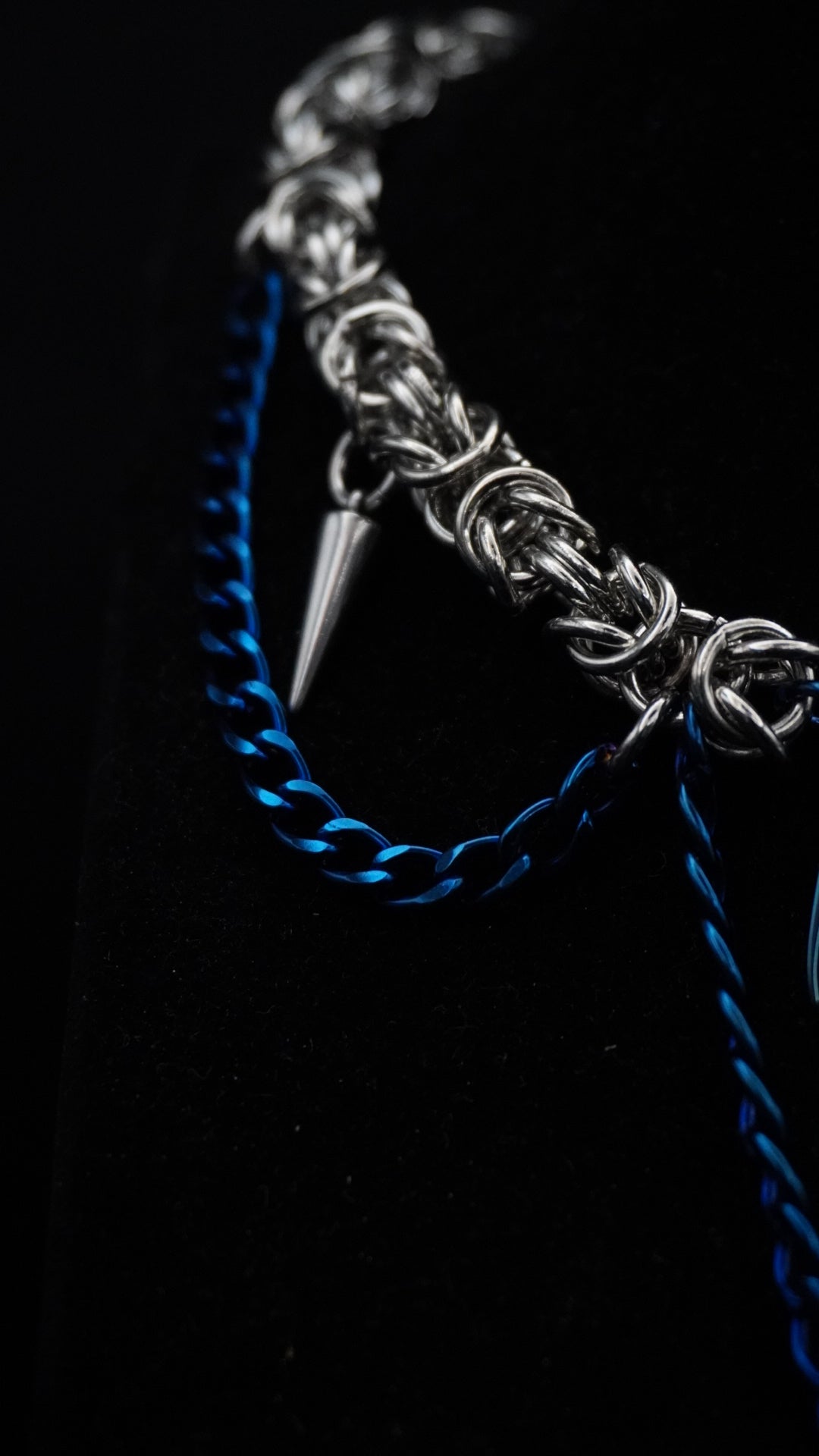 TOKEN | unique piece