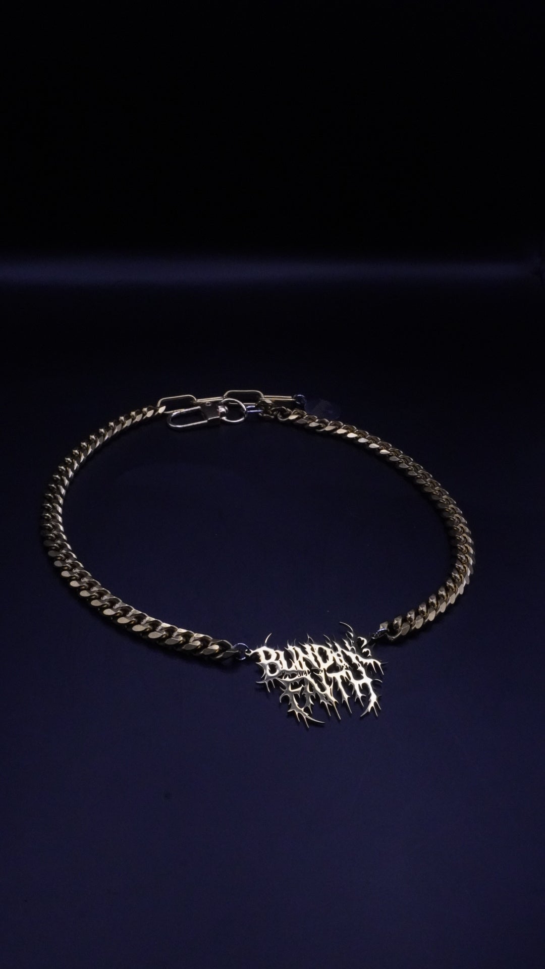 BLINDING FAITH | Cursed chain gold