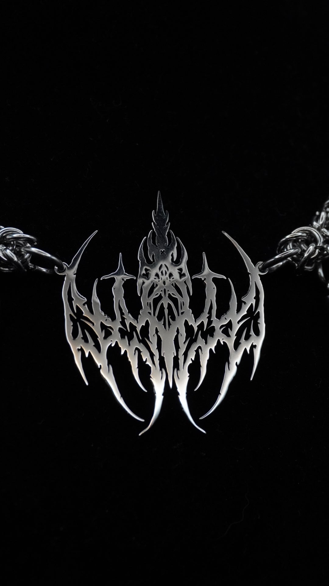 DEHUMANIZED | pearls chain