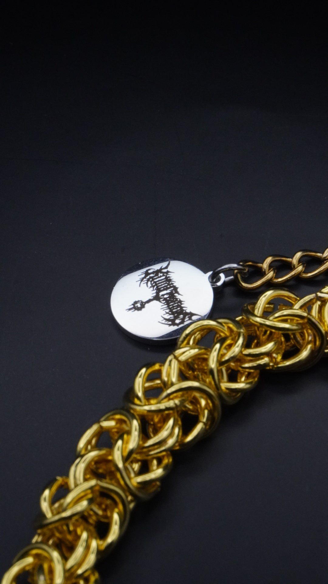 LOST | unique piece