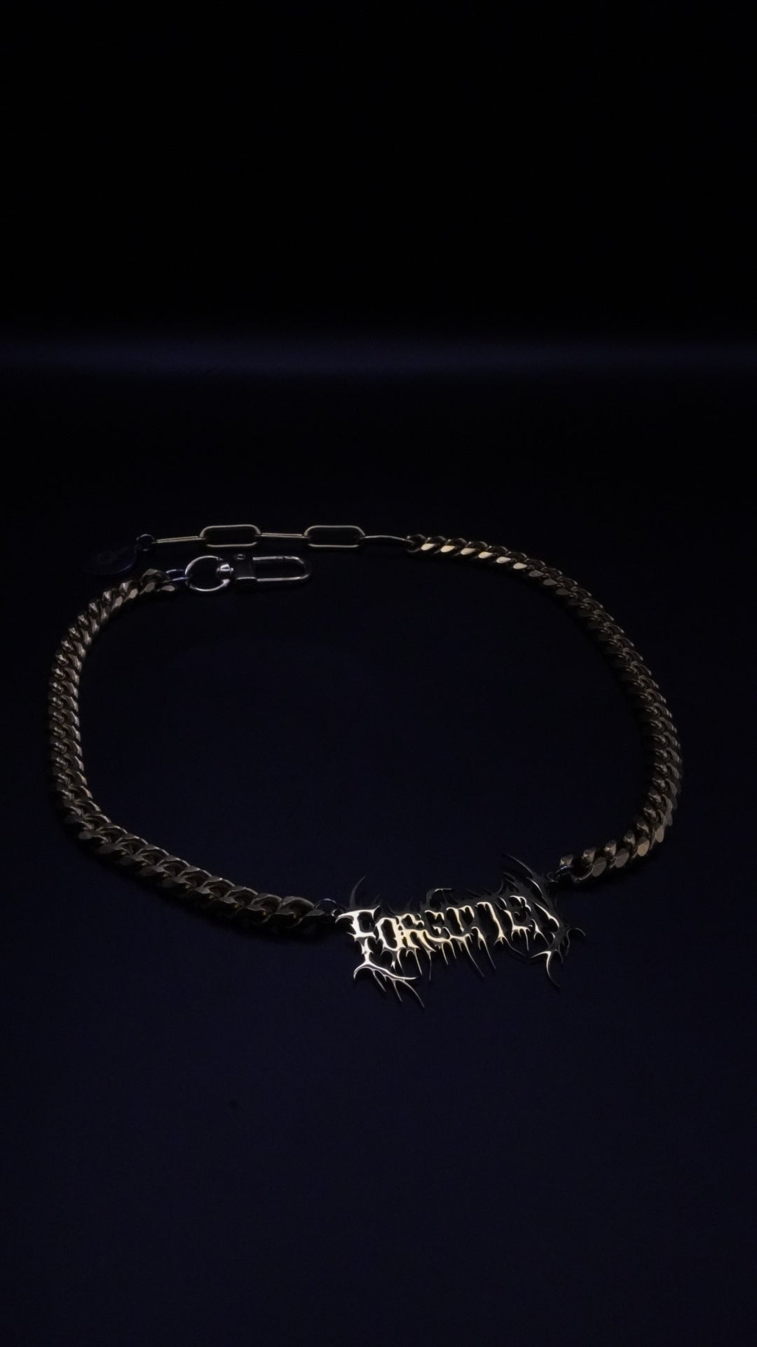 FORGOTTEN | Cursed chain gold