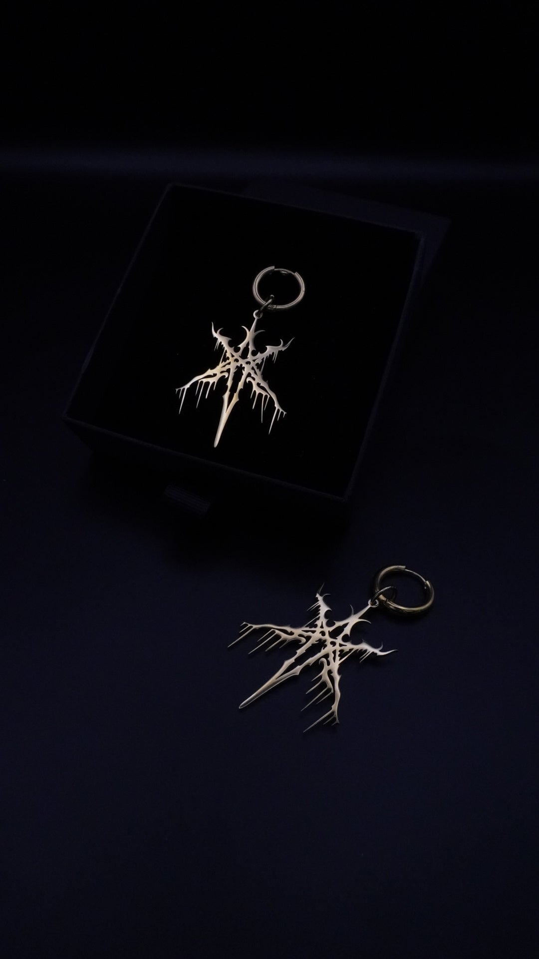 LOST Gold | earring