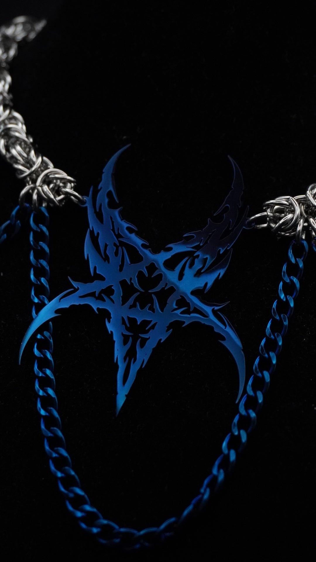UNBREAKABLE | unique piece