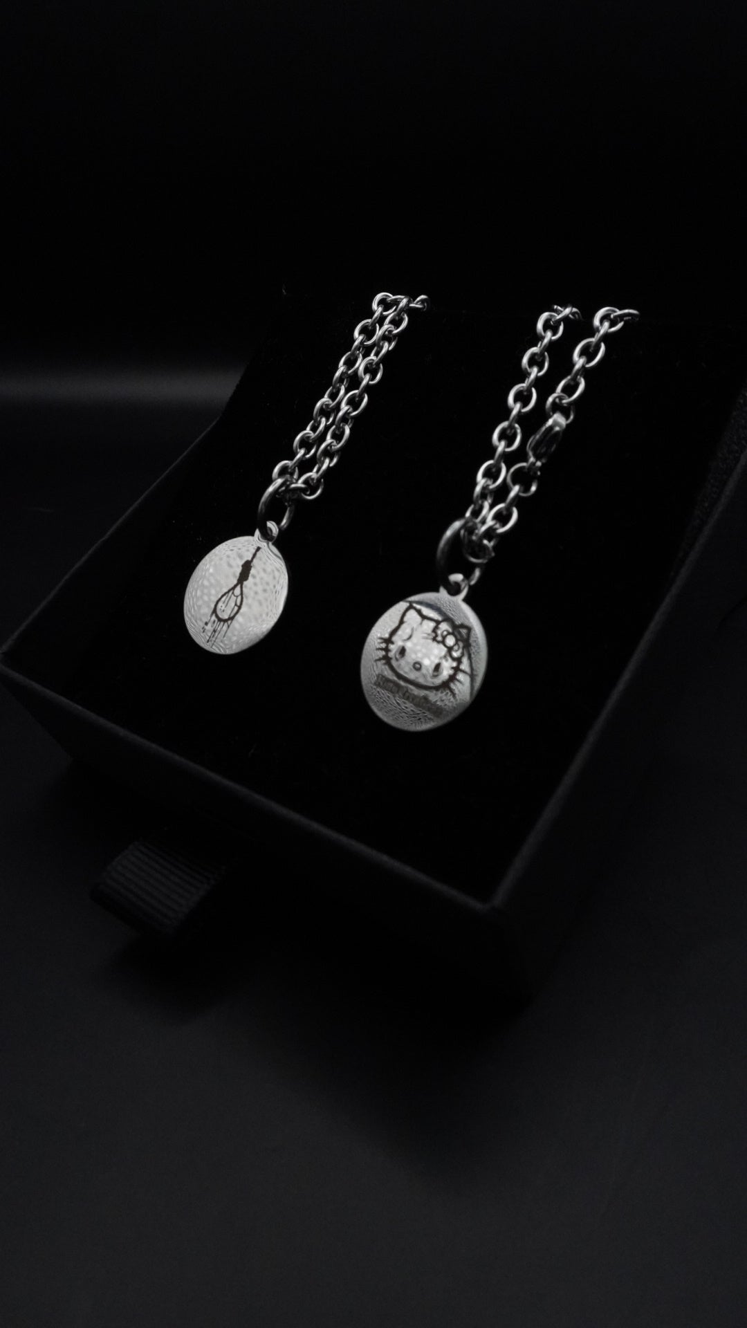 CURSED ONE | necklace