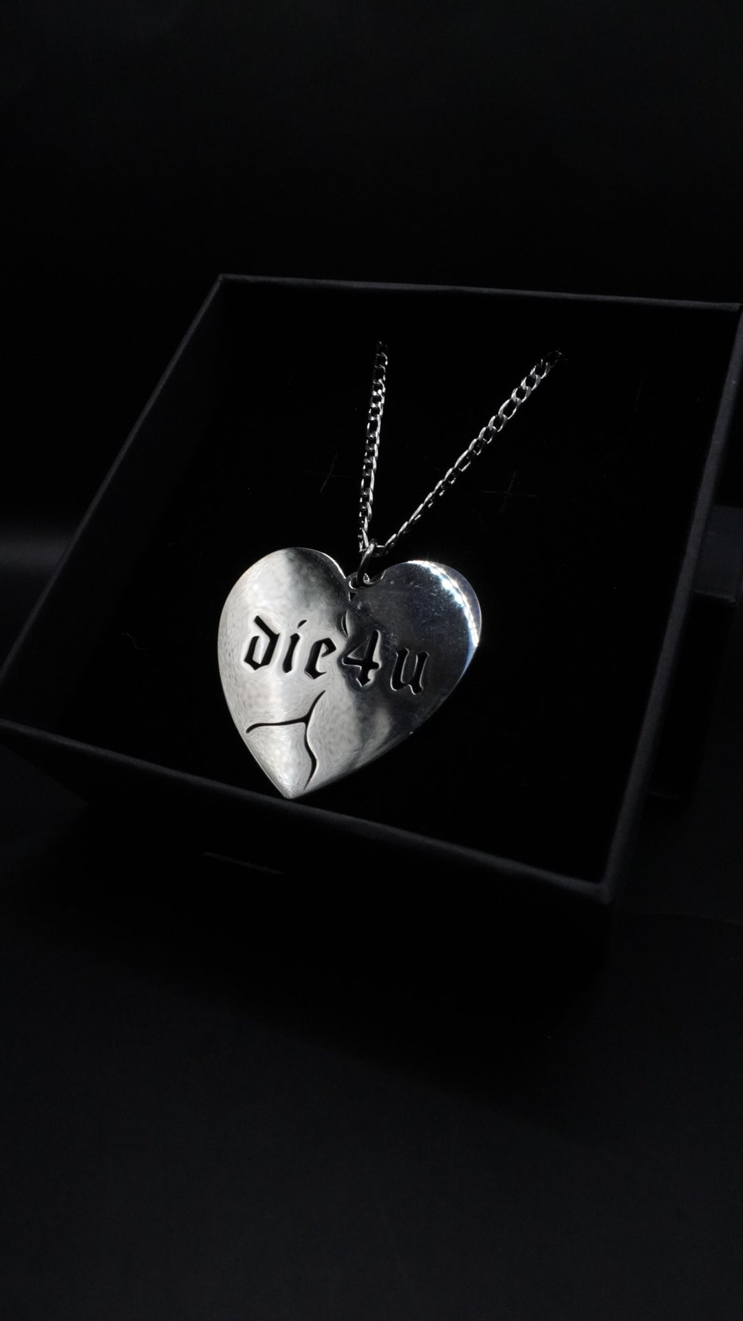 DIE4U | Classics chain - KittiiCreations