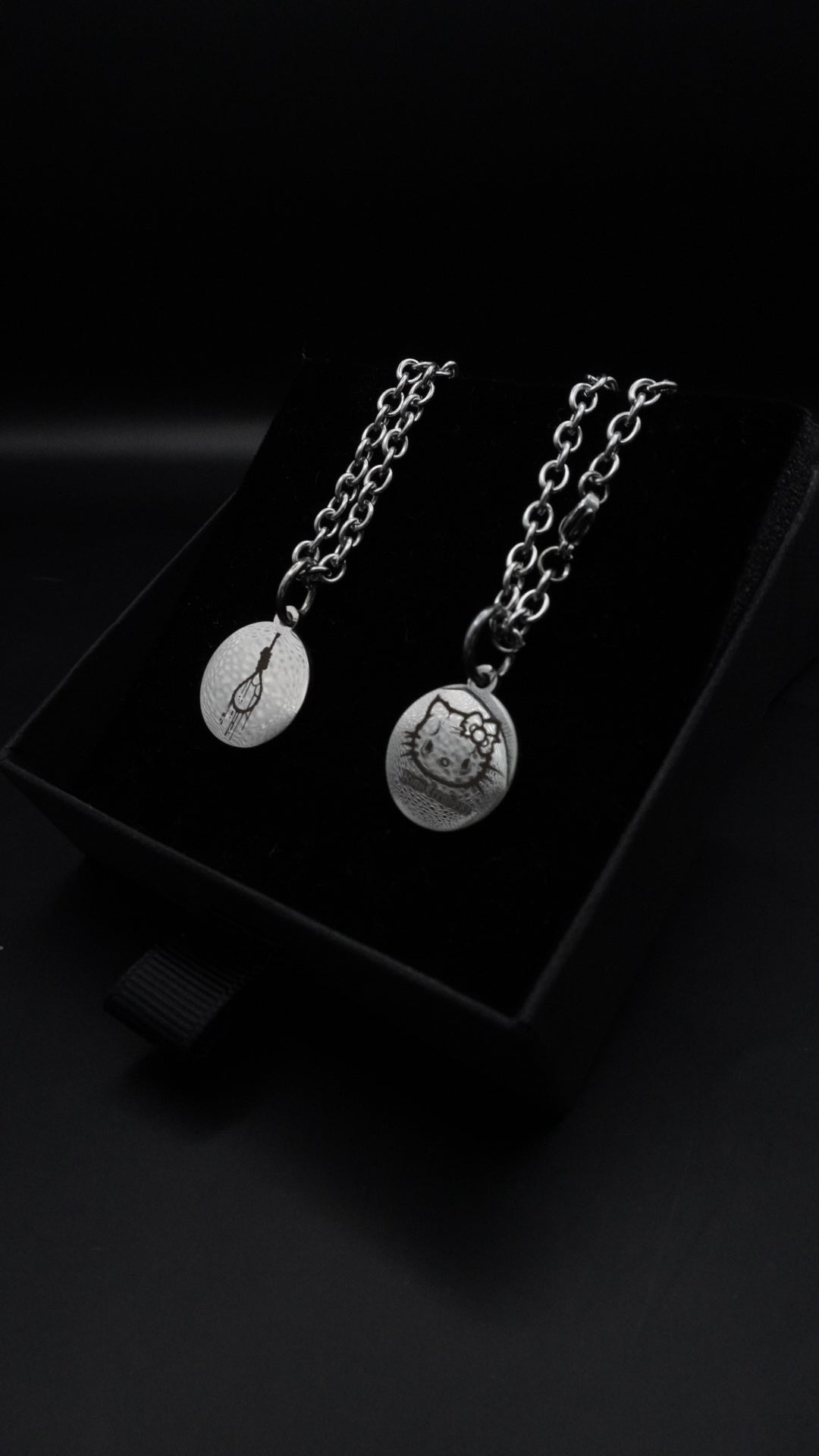 CURSED ONE | necklace