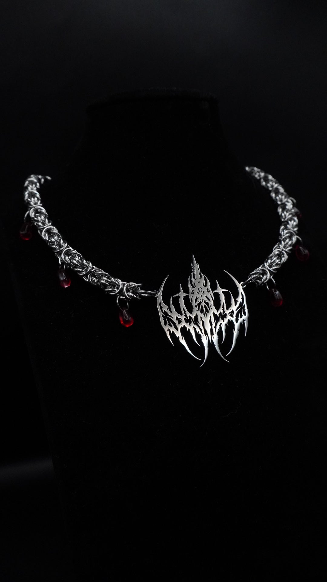 DEHUMANIZED | bloody chain