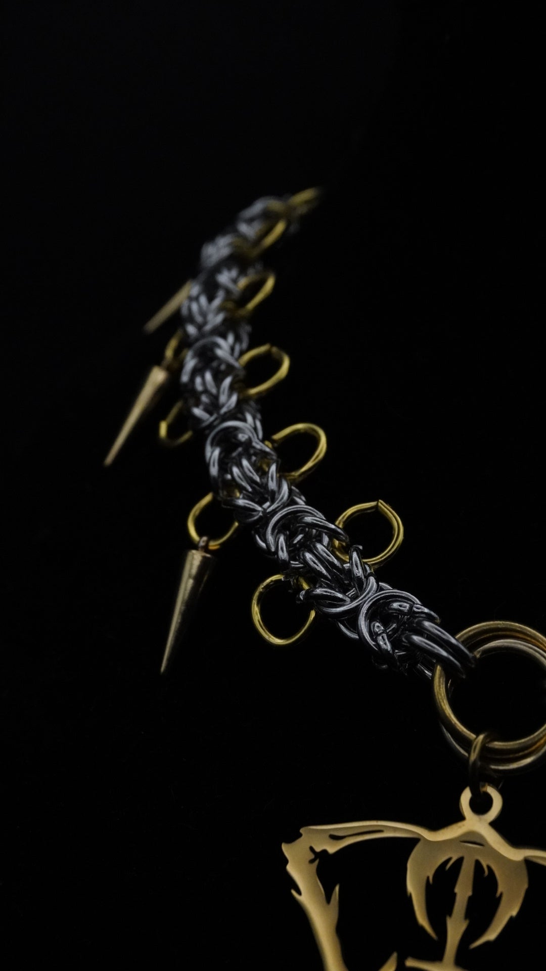 PAIN REMAINS | unique piece