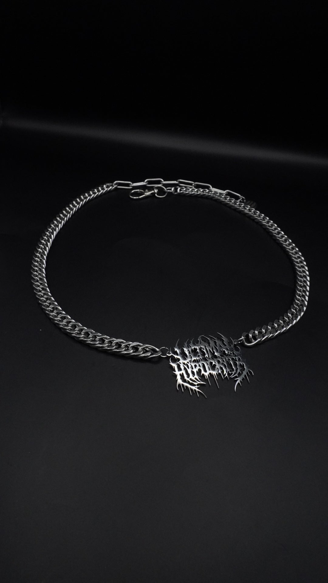 ULTIMA HYPOCRITA | Cursed chain