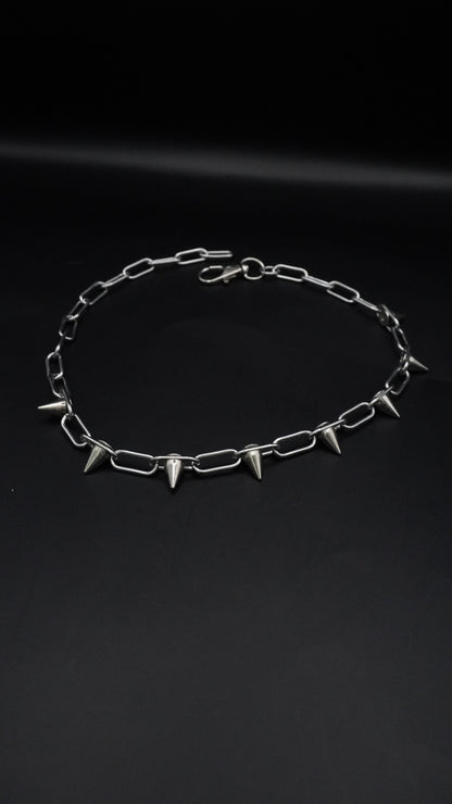 Spikes chains