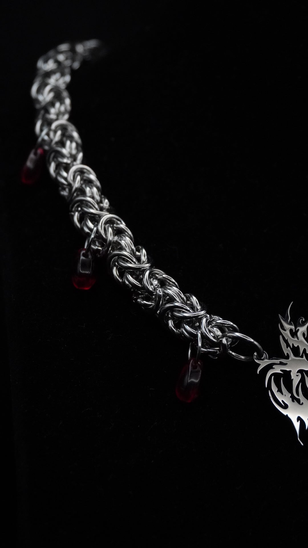 INTO THE EARTH | bloody chain