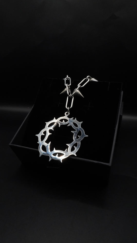 CONCRETE JUNGLE | Spikes chain - KittiiCreations