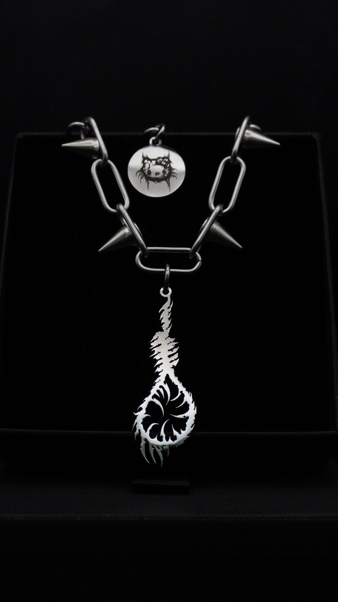 DEATH CAN TAKE ME | Spikes chain - KittiiCreations