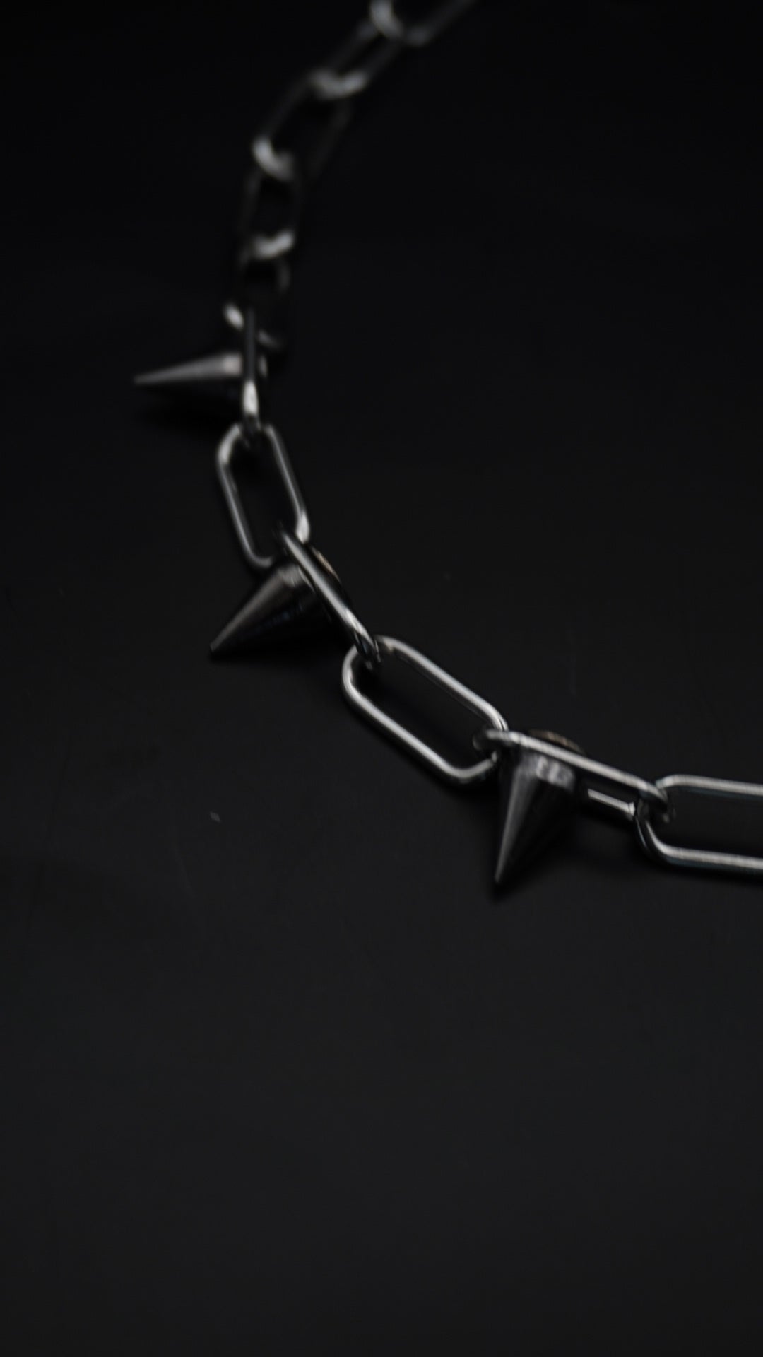 MY OWN SUMMER | Spikes chain