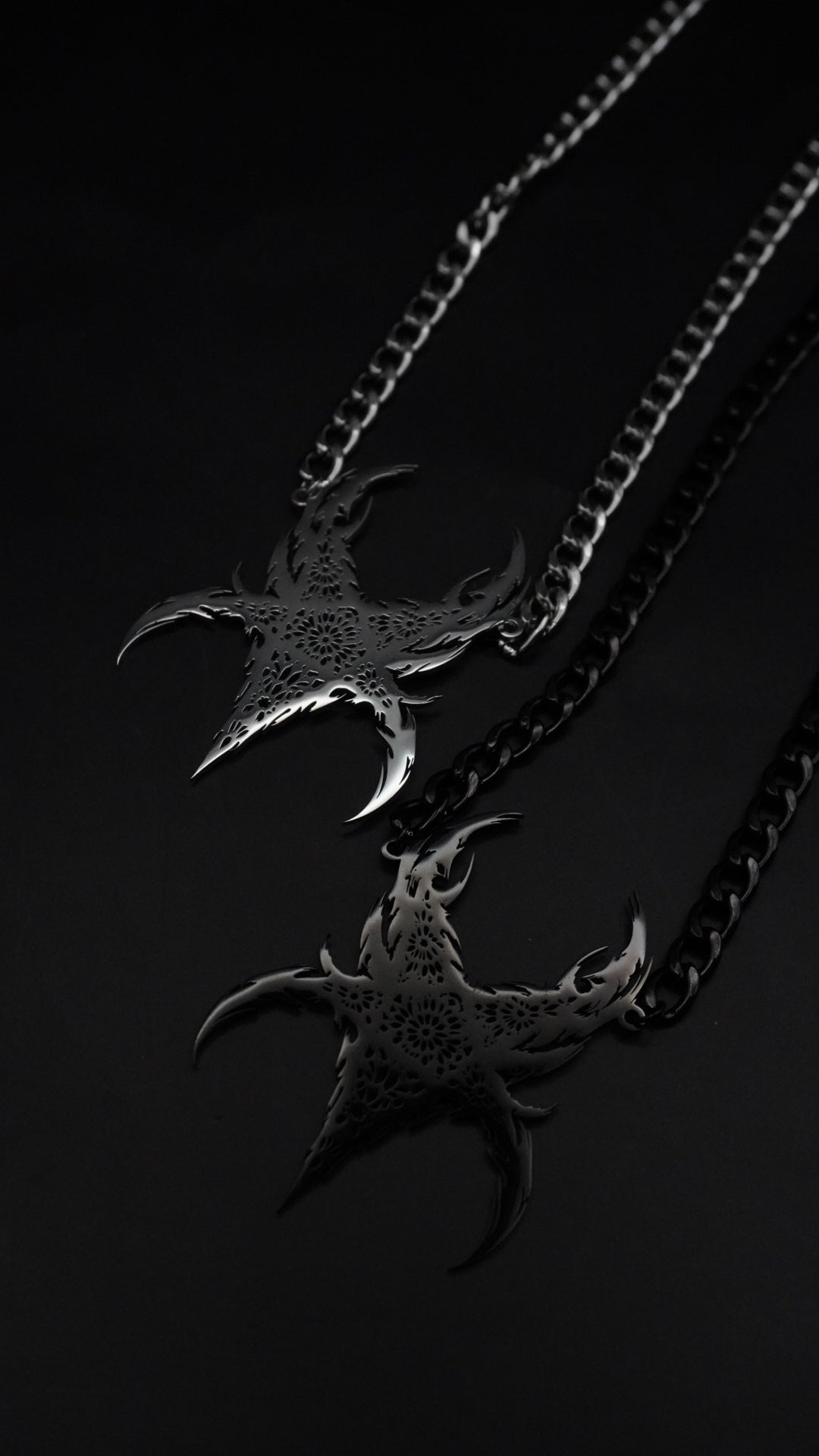 UNBREAKABLE | cathedral damned chain