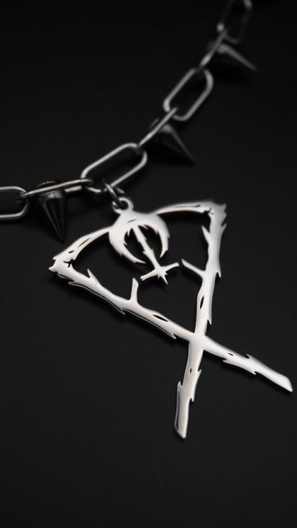 IN A SEA OF FIRE | Spikes chain