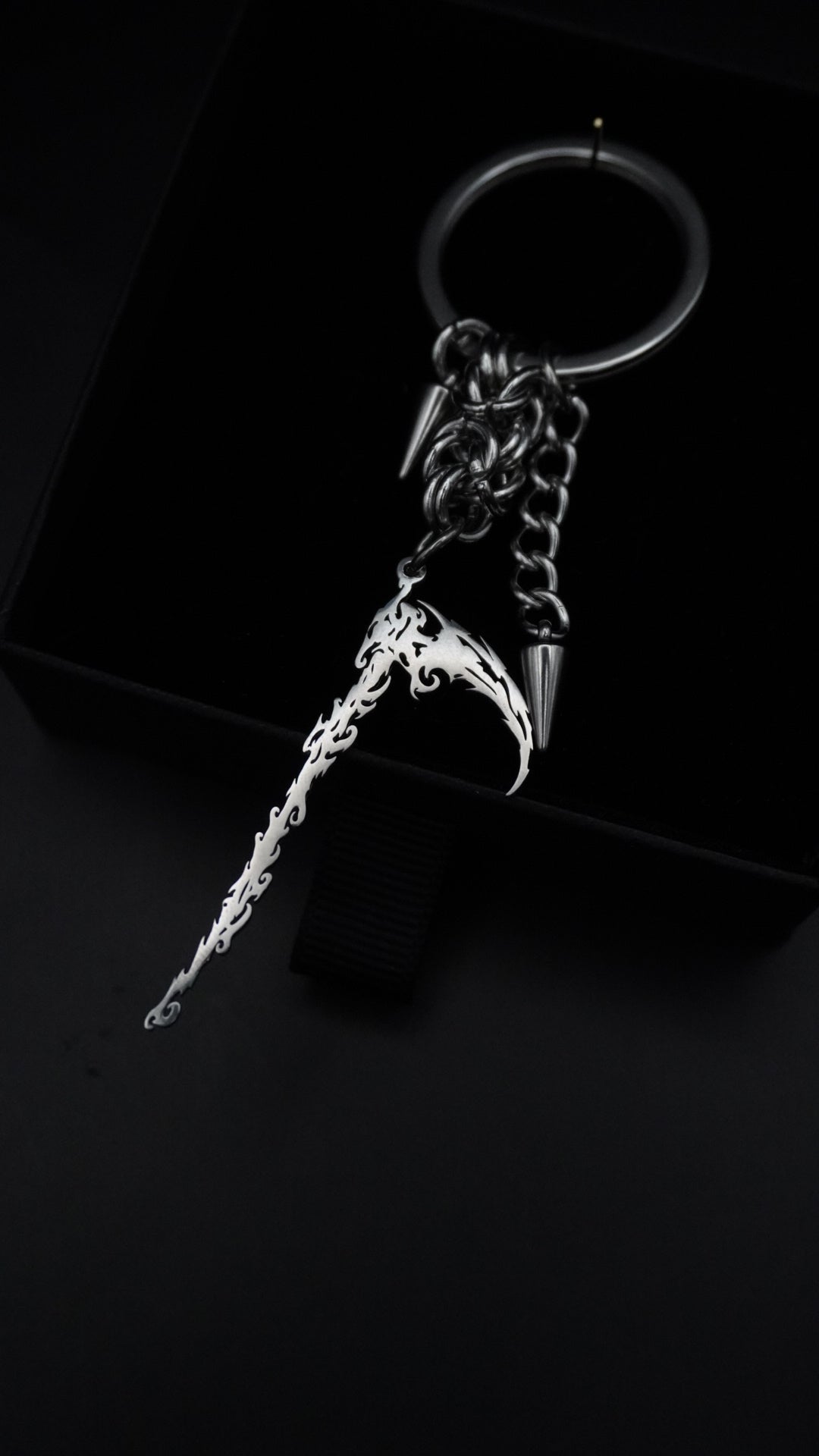 SOULLESS EXISTENCE | Keychain - KittiiCreations