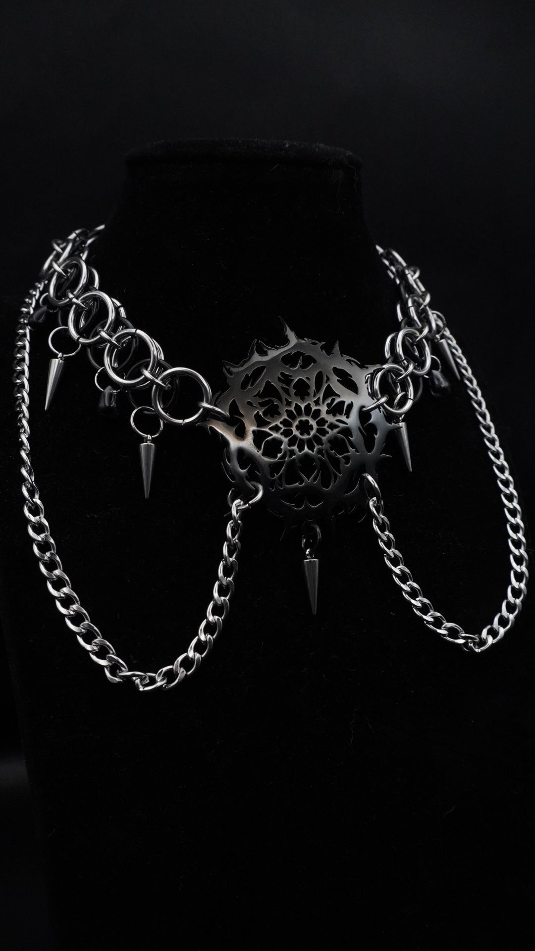 SPECTER | black cathedral chain