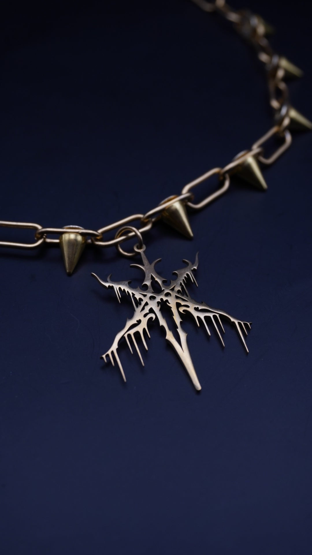 LOST | necklace gold