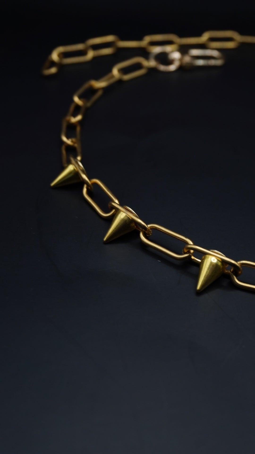 DEATH GRIP | necklace