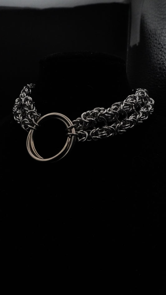 HEAVY METAL choker